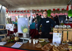 Steffanie Eberson (Udea) liet proeven van diverse versproducten die bij Marqt en Ekoplaza Foodmarqt verkrijgbaar zijn. 
